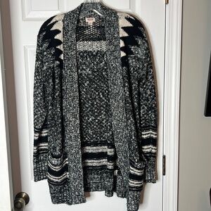 Massimo Black Aztec Pattern Oversized Open Cardigan Sweater - Size Small